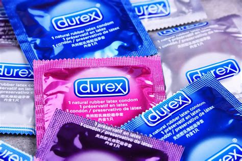 Fafanje brez kondoma Spolni zmenki Magburaka